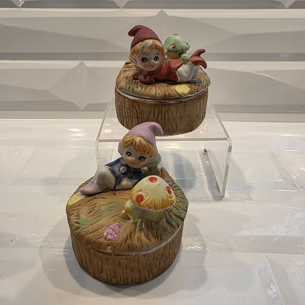 Lot of 2 Vintage Pixie Elf Homco Round Trinket Dish‎ Lidded Fairy Jar 3"